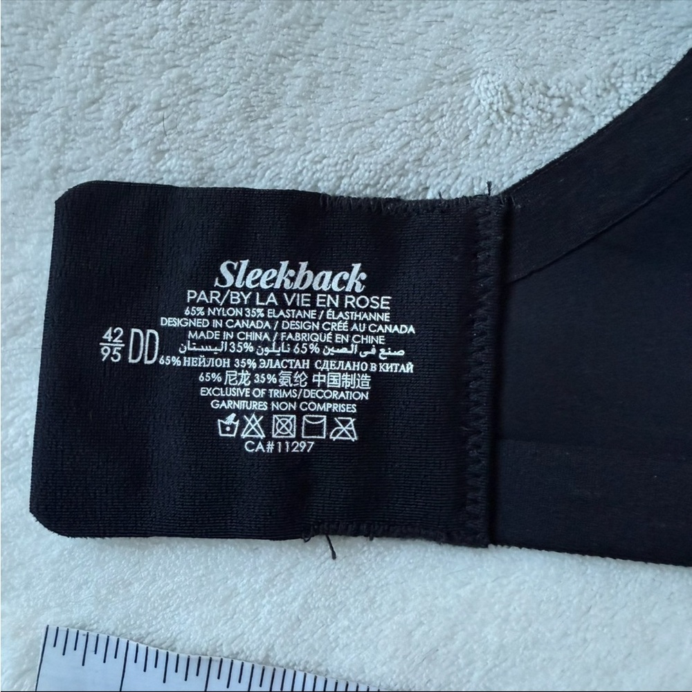 La Vie En Rose Black Bra 42DD Lightly Lined Wireless Sleek Back Bra NWOT - Picture 10 of 11